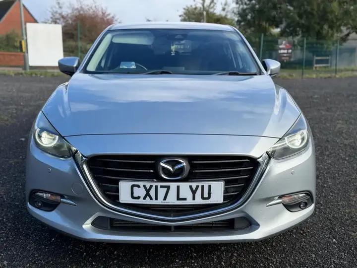 Mazda Mazda3 2017 photo 3