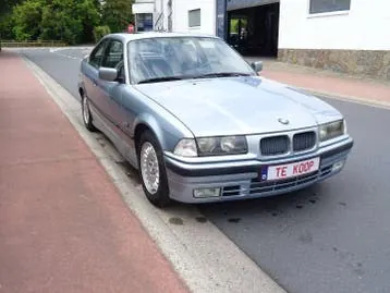 BMW 3 Serie 318 1992 photo 3