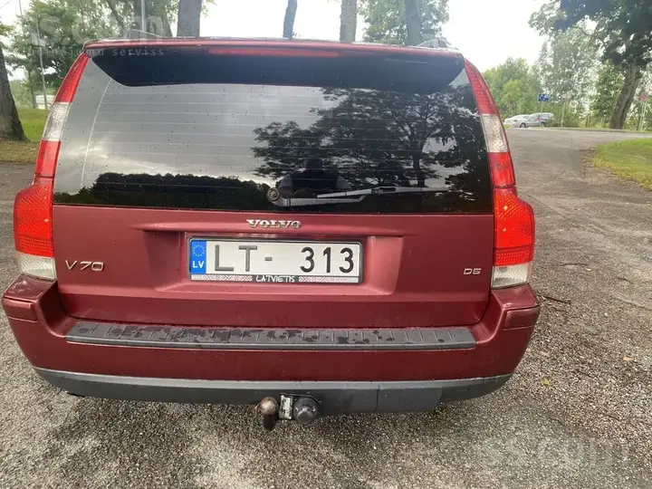 Volvo V70 2005 photo 5
