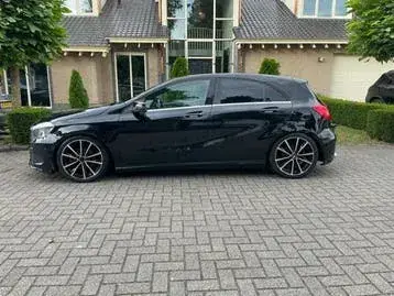 Mercedes-Benz A-Class 2014 photo 2