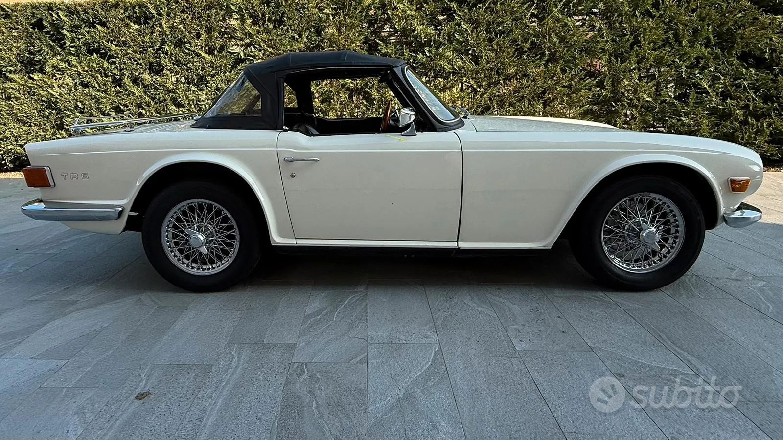 Triumph Tr6 1971 photo 2