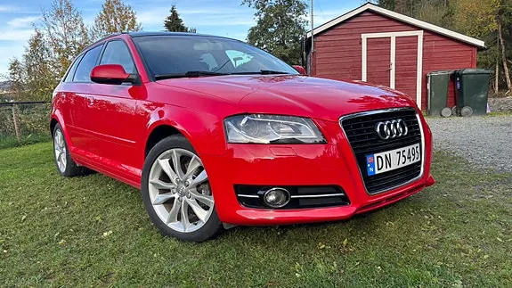 Audi A3 2012 photo 2