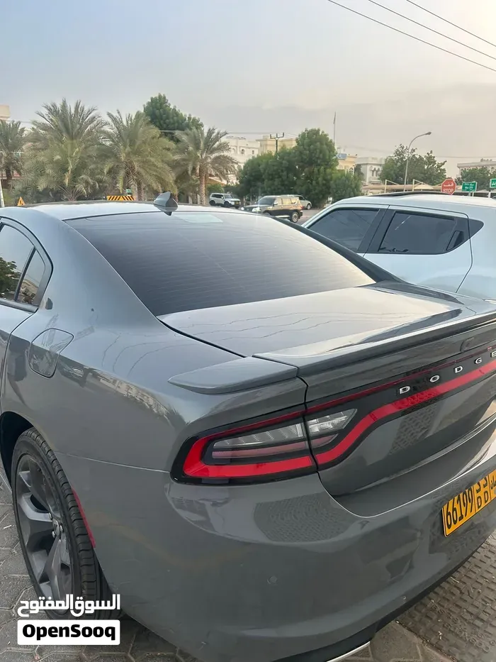 Dodge Charger 2019 photo 2