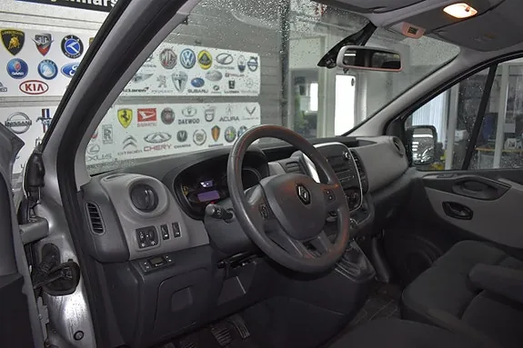 Renault Trafic 2016 photo 5