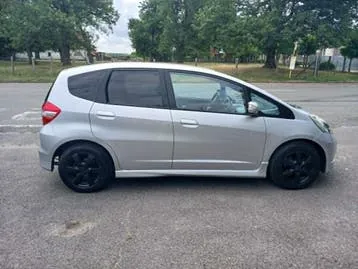 Honda Jazz 2010 photo 3