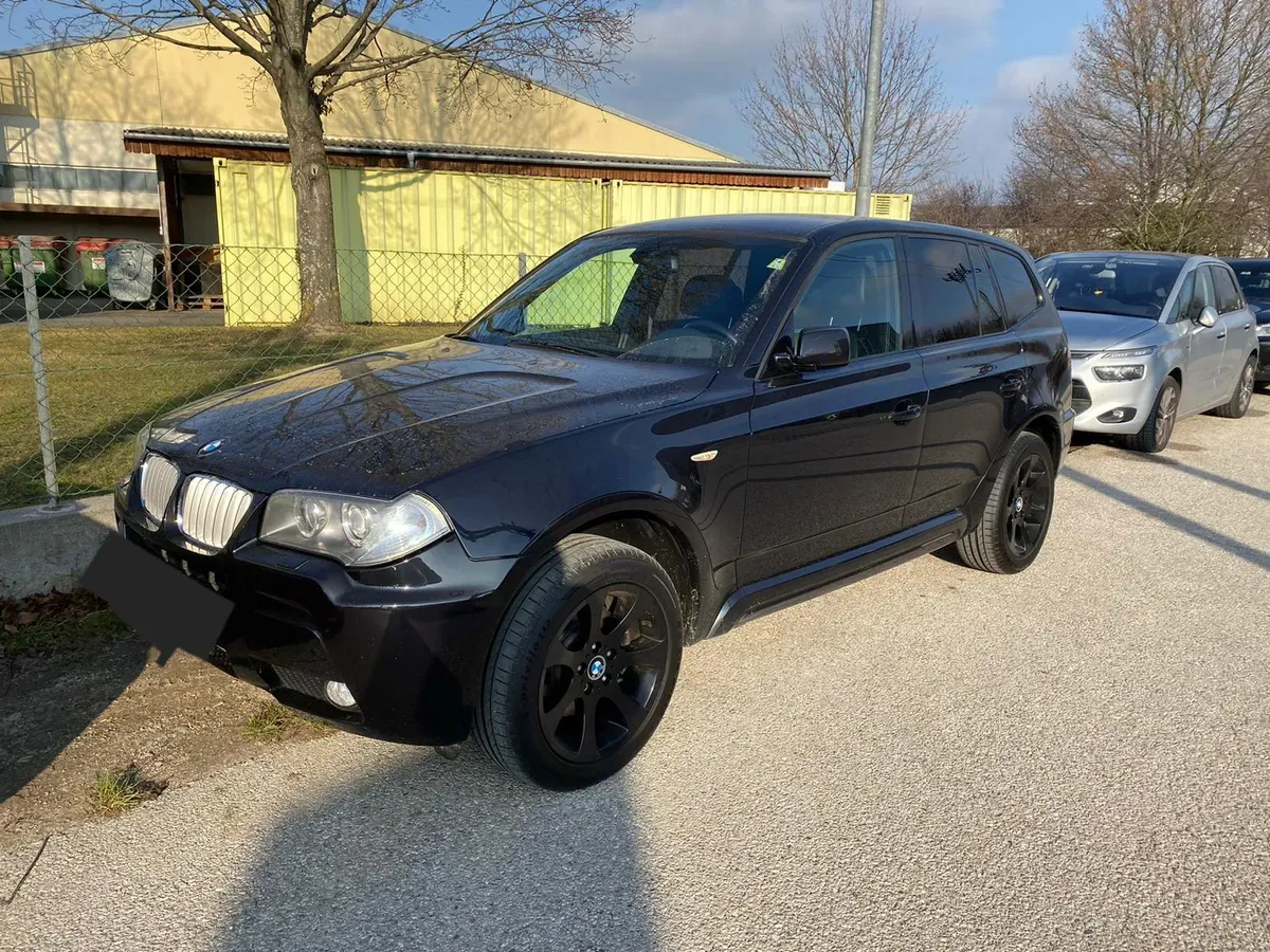 BMW X3 2009 photo 2