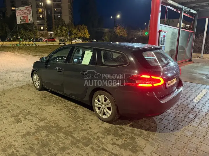 Peugeot 308 2015 photo 4