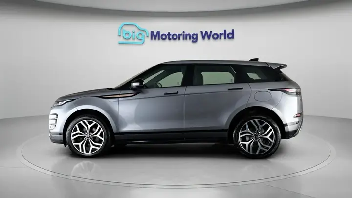 Land Rover Range Rover Evoque 2023 photo 5