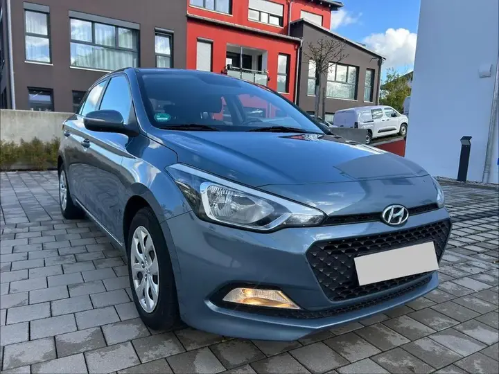 Hyundai I20