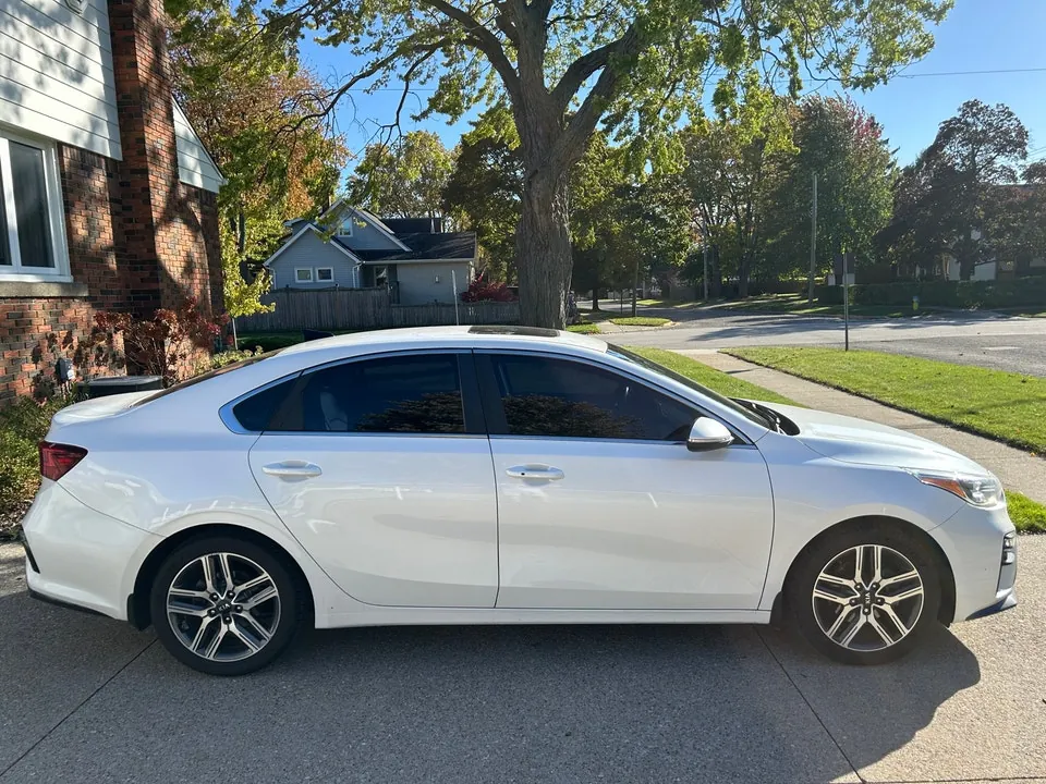Kia Forte 2019 photo 4