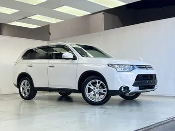 Mitsubishi Outlander 2014 photo 5