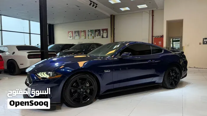Ford Mustang 2019 photo 2