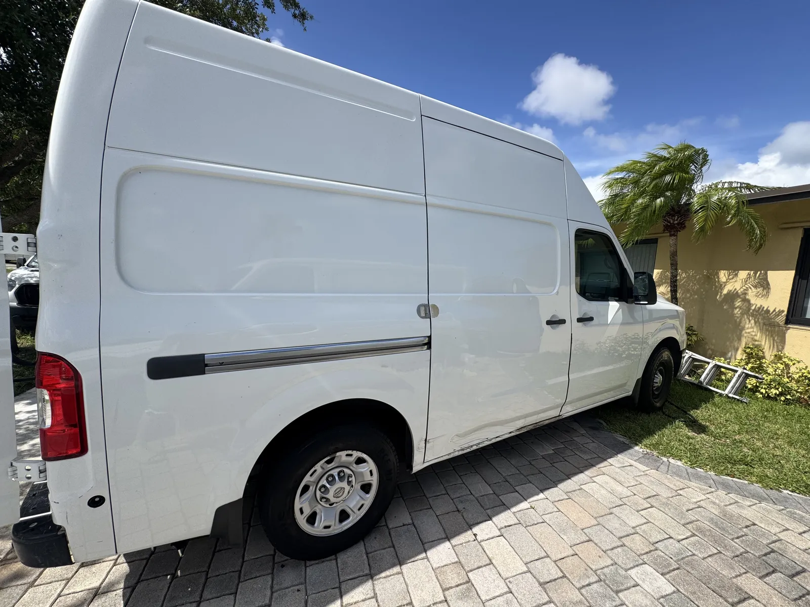 Nissan Nv Cargo