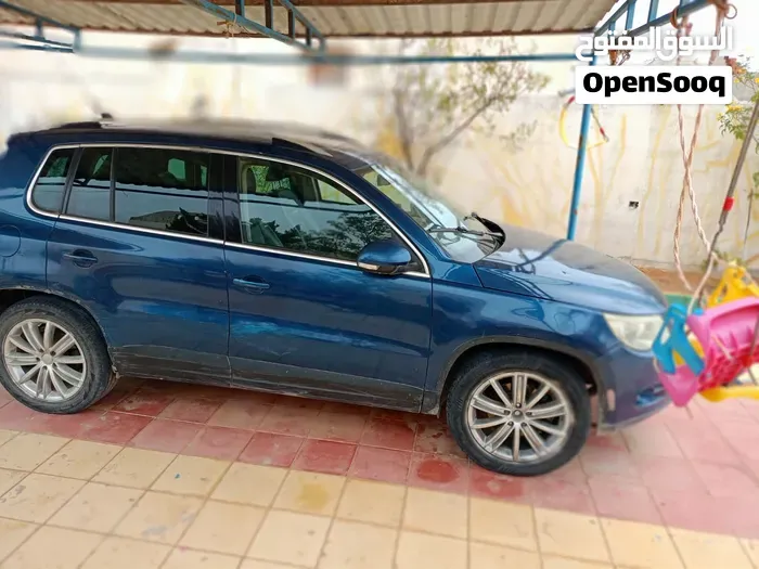 Volkswagen Tiguan 2010 photo 2