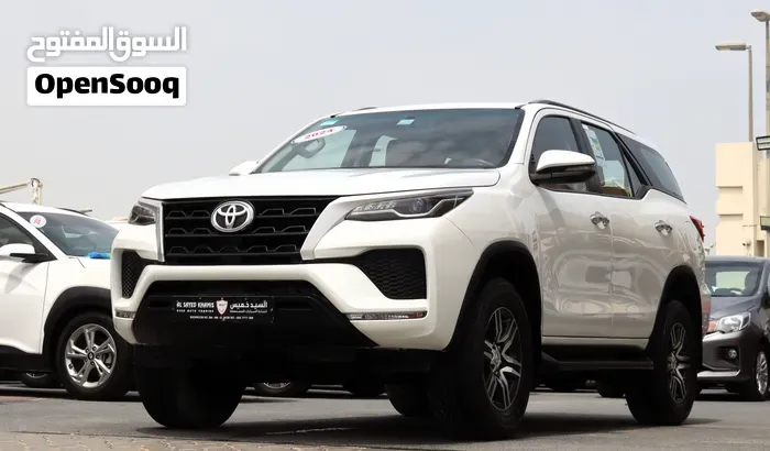 Toyota Fortuner 2024 photo 3
