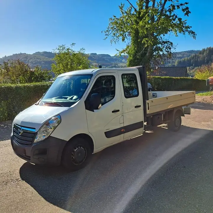 Opel Movano