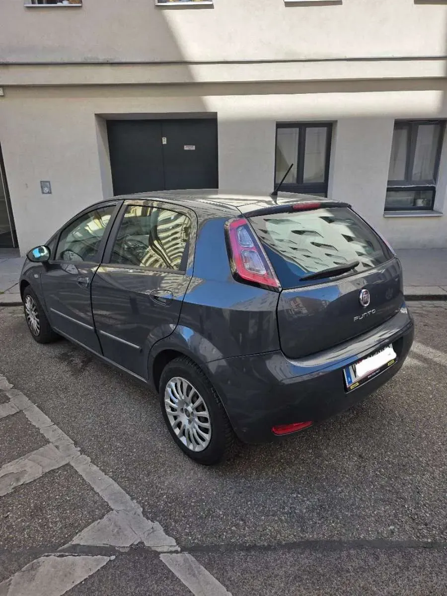 Fiat Punto 2013 photo 3