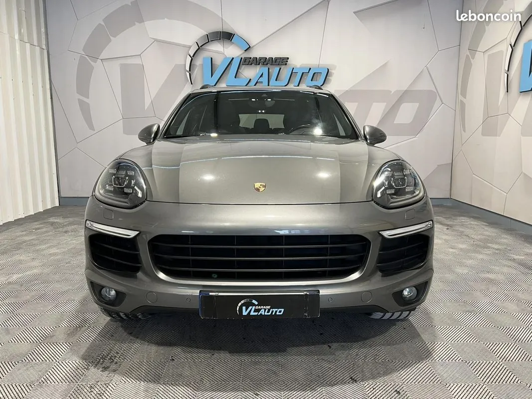 Porsche Cayenne 2016 photo 2