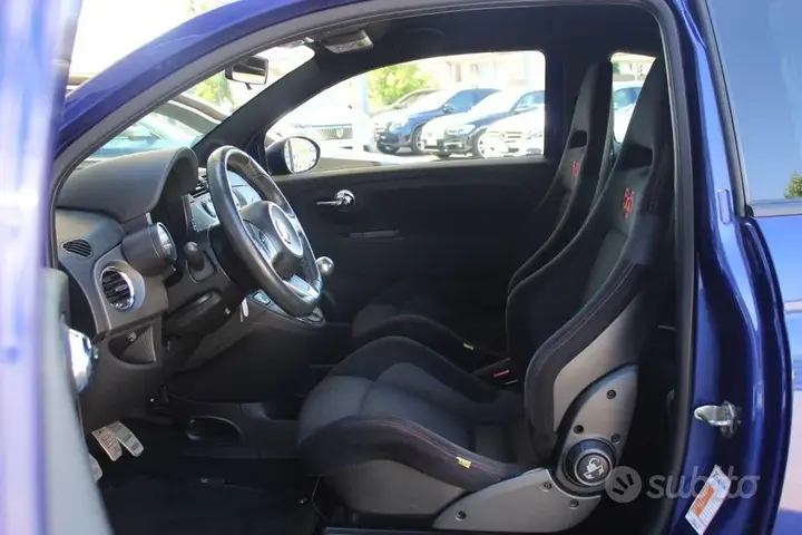 Abarth 595 2015 photo 4