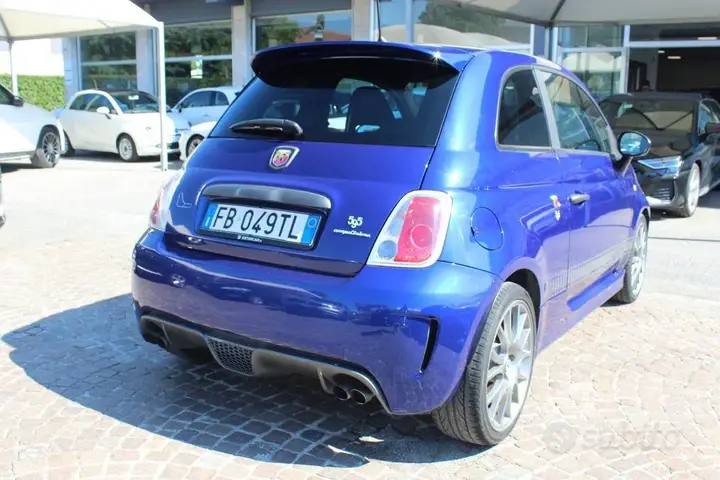 Abarth 595 2015 photo 2