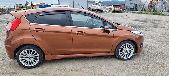 Ford Fiesta 2013 photo 2