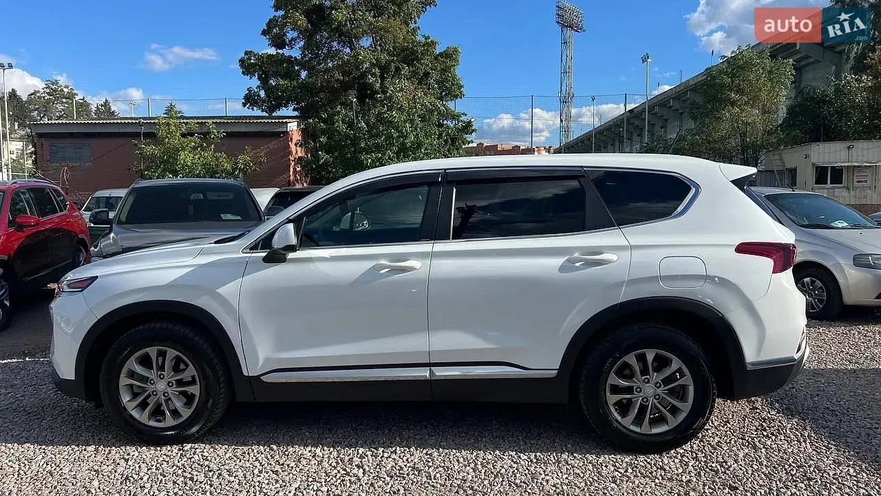 Hyundai Santa Fe 2019 photo 4