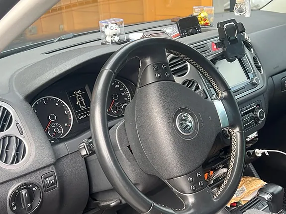 Volkswagen Tiguan 2010 photo 4