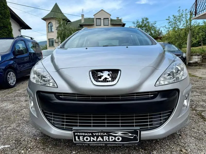 Peugeot 308 2009 photo 2
