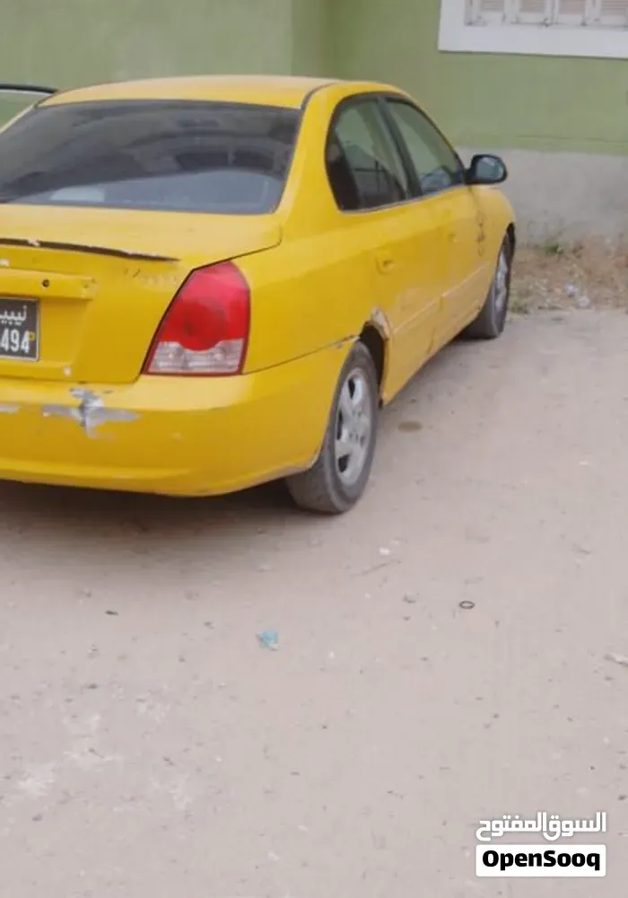 Hyundai Avante 2005 photo 3