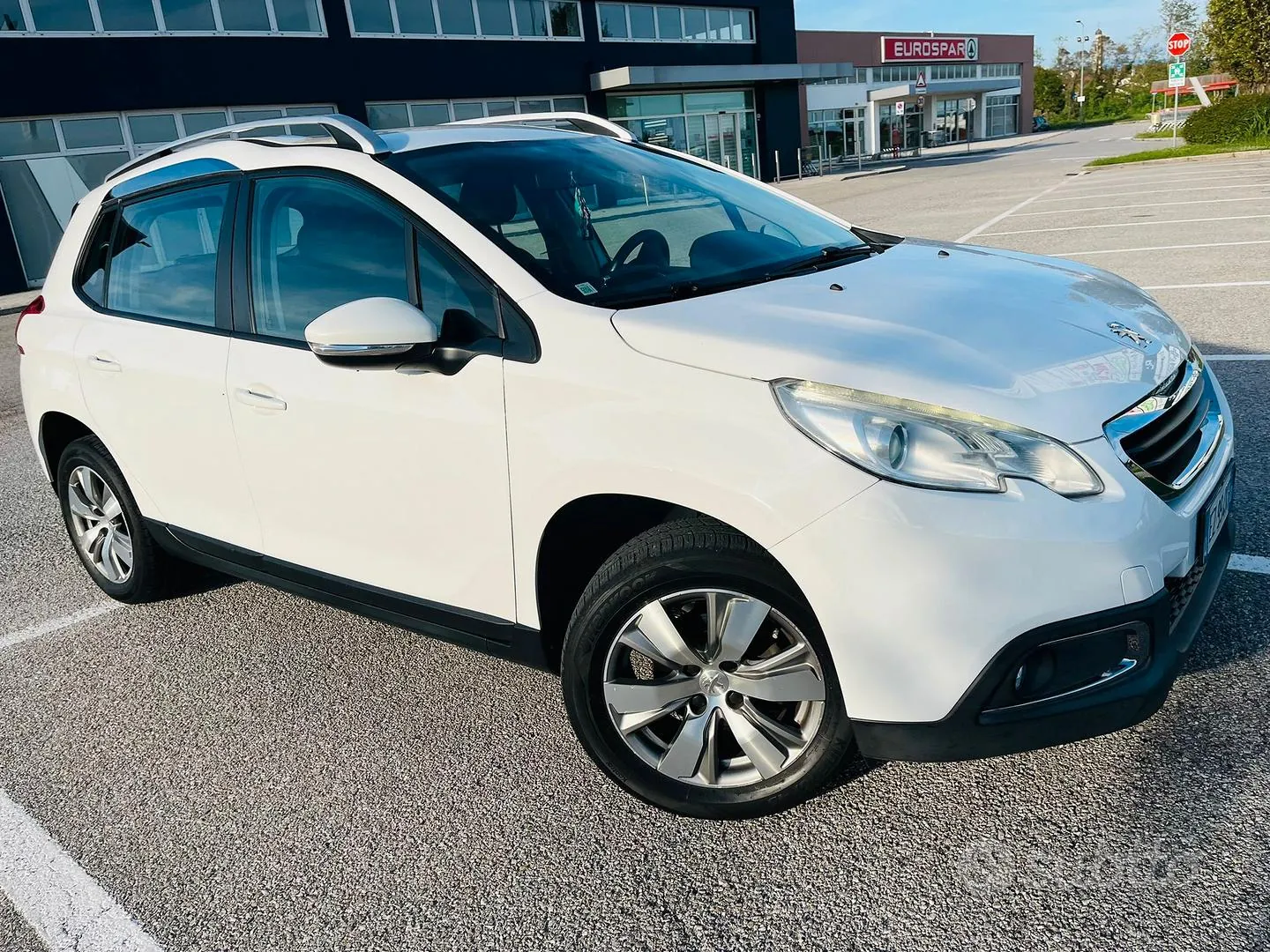 Peugeot 2008 2015 photo 2