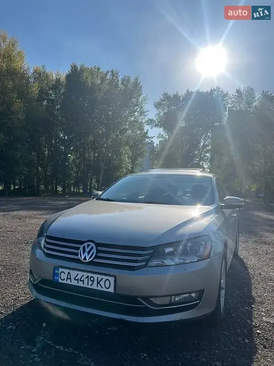 Volkswagen Passat 2013 photo 3