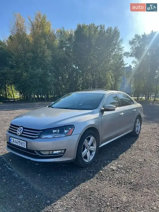 Volkswagen Passat 2013 photo 4