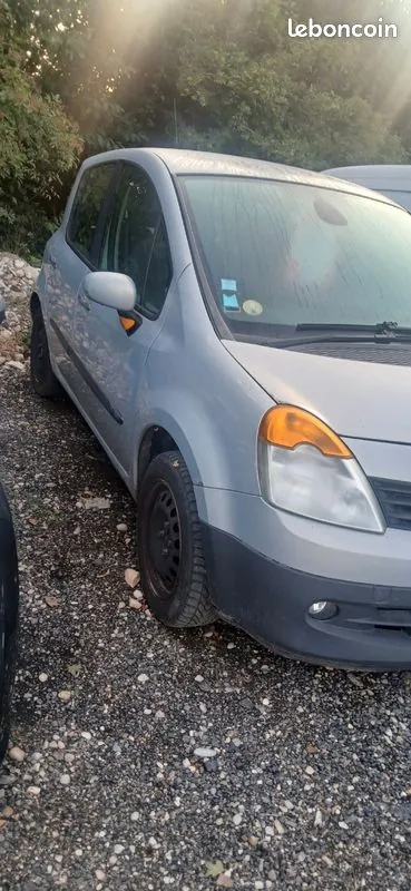 Renault Modus 2004 photo 2