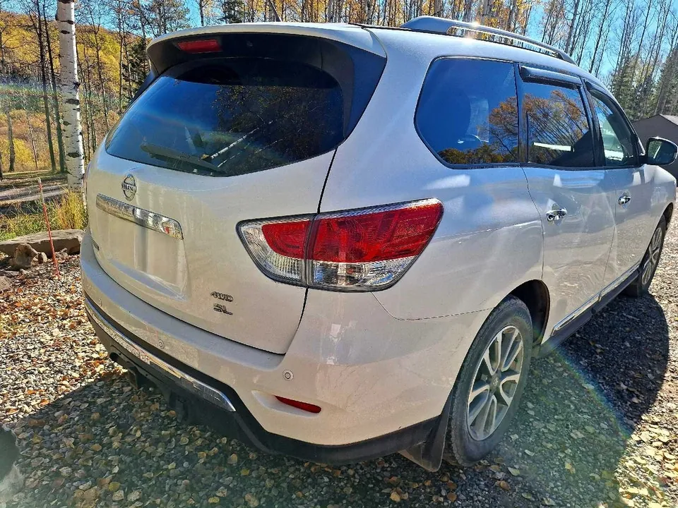 Nissan Pathfinder 2015 photo 3
