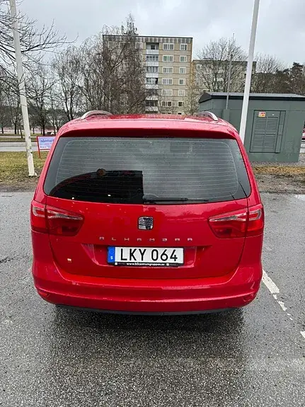 Seat Alhambra 2014 photo 3