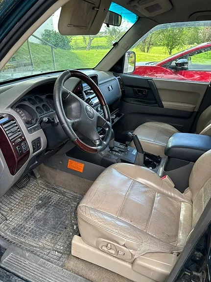 Mitsubishi Pajero 2002 photo 4