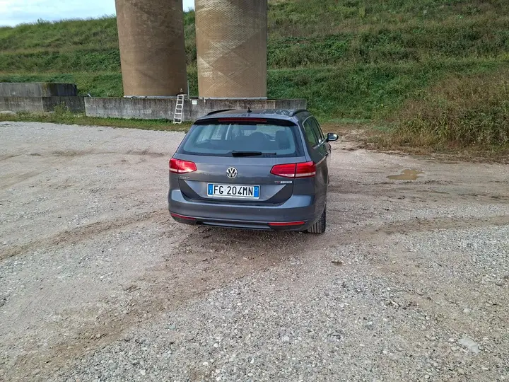 Volkswagen Passat Variant 2016 photo 3