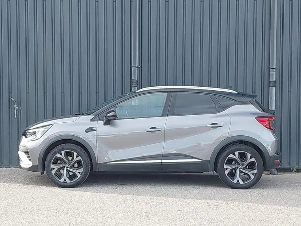 Renault Captur 2023 photo 4