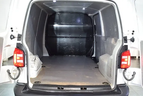 Volkswagen Transporter 2017 photo 5