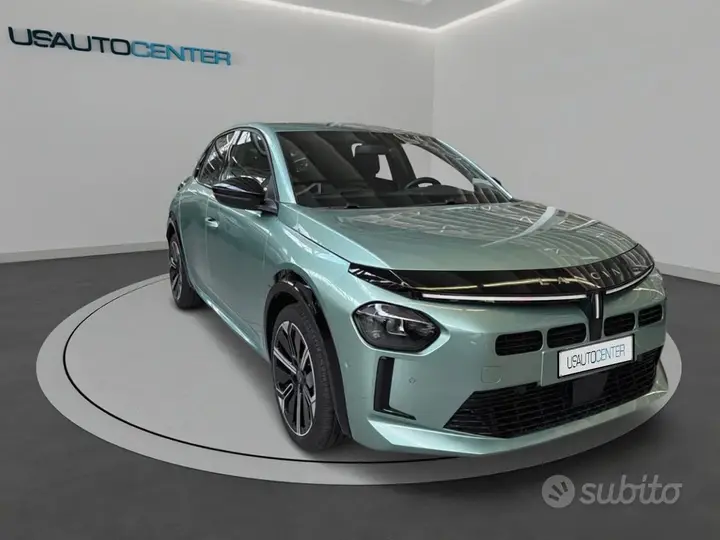 Lancia Ypsilon 2025 photo 2