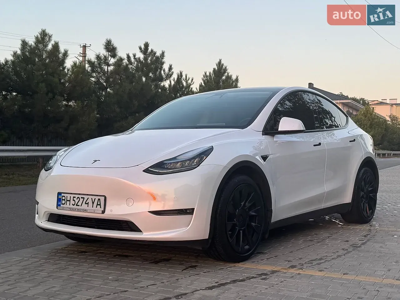 Tesla Model Y 2021 photo 3