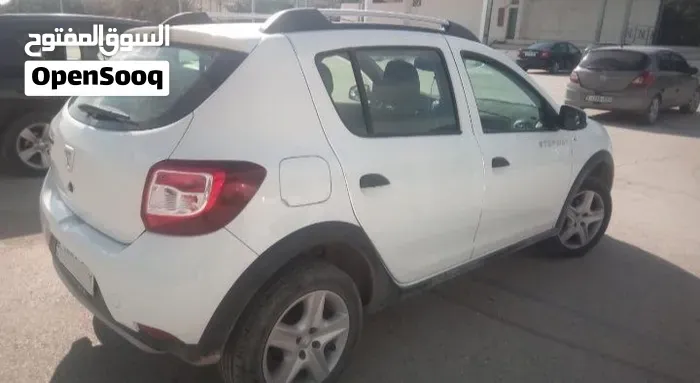 Dacia Sandero 2016 photo 2