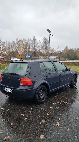 Volkswagen Golf 4 1998 photo 3