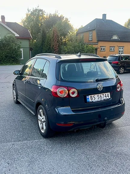 Volkswagen Golf Plus 2012 photo 3