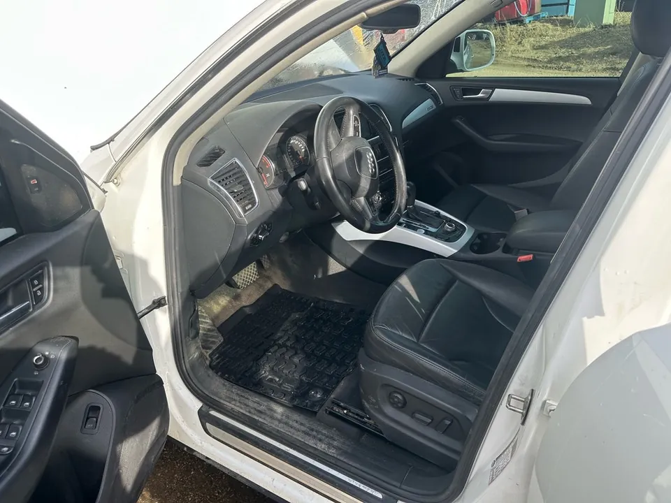 Audi Q5 2012 photo 5