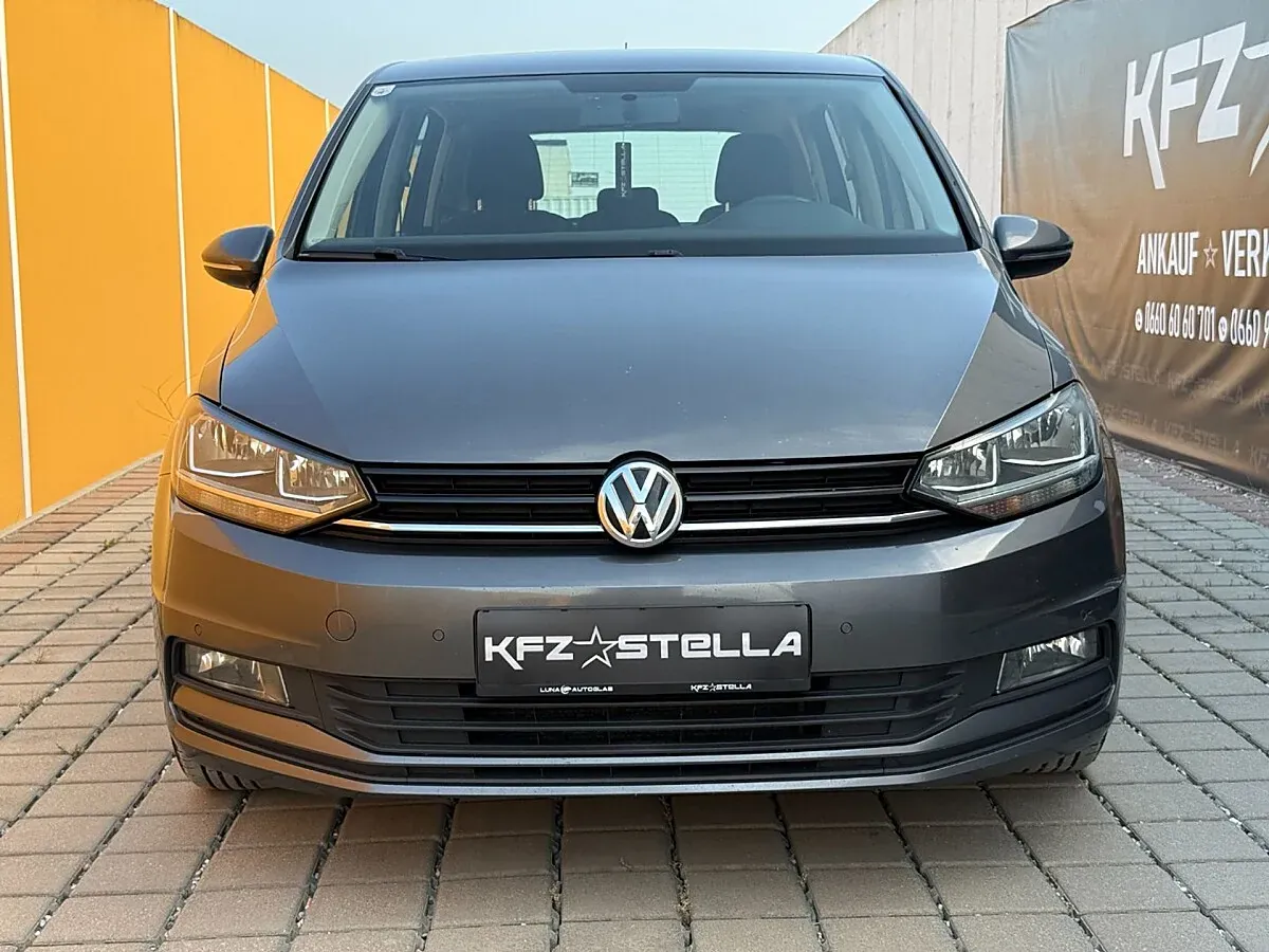 Volkswagen Touran 2016 photo 2