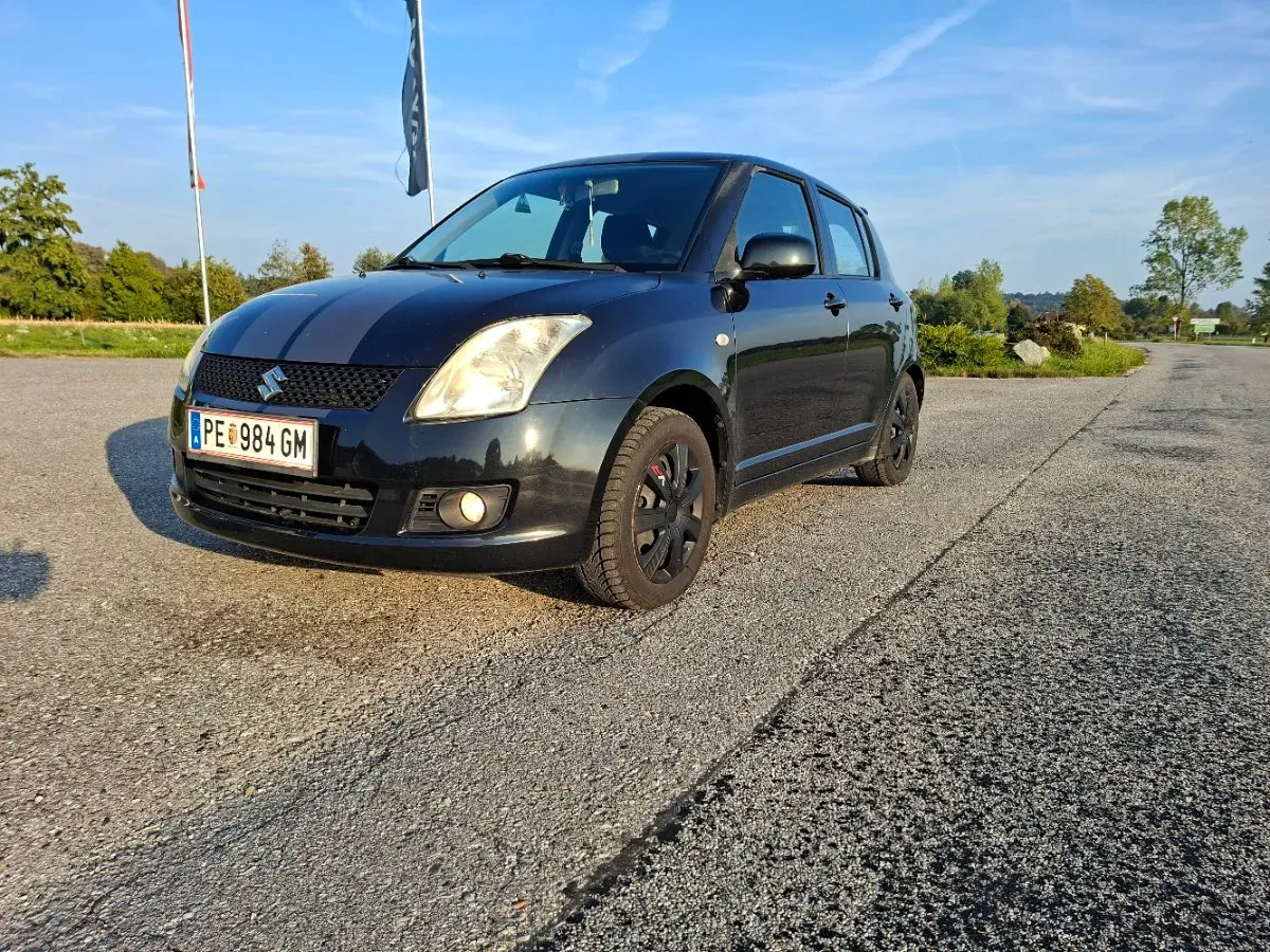 Suzuki Swift 2009 photo 2