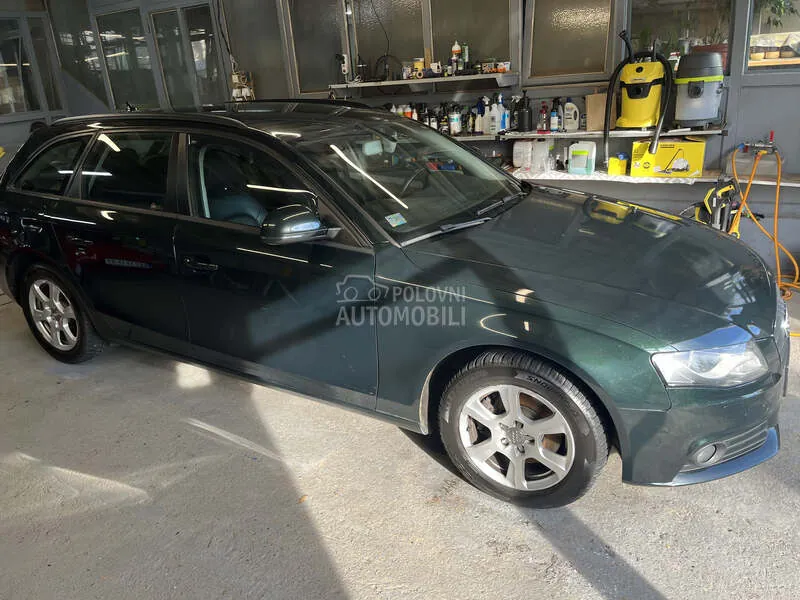 Audi A4 2009 photo 2