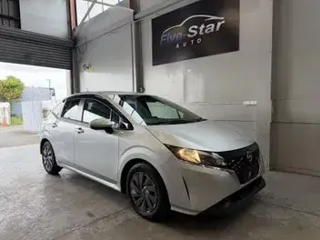 Nissan Note 2021 photo 2