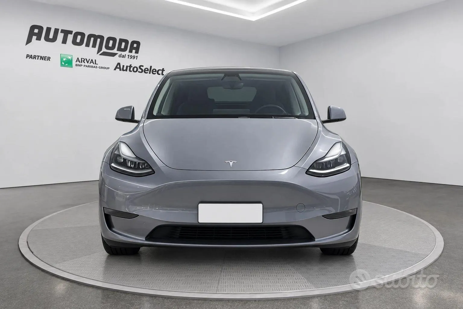 Tesla Model Y 2022 photo 2